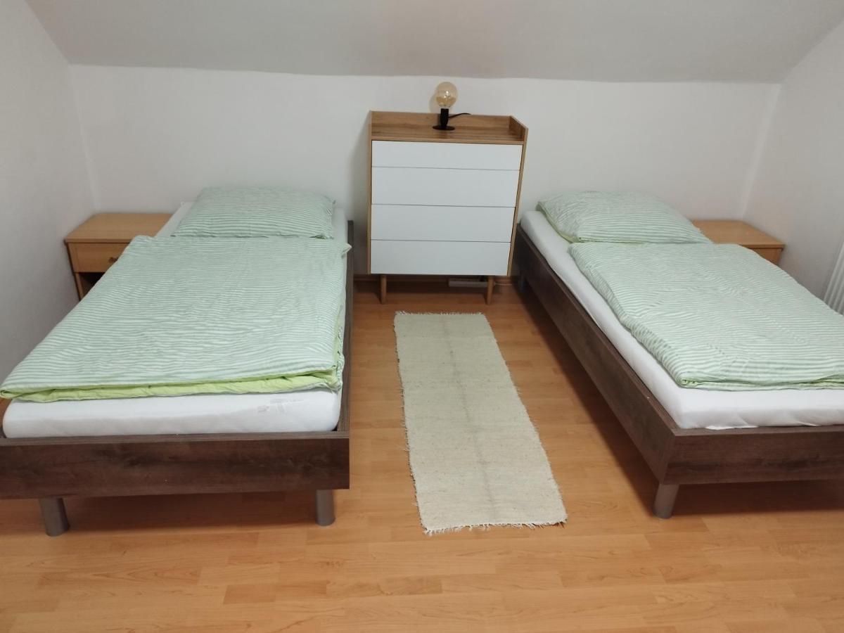 Appartement In Nitra Under The Zobor-Hill Esterno foto