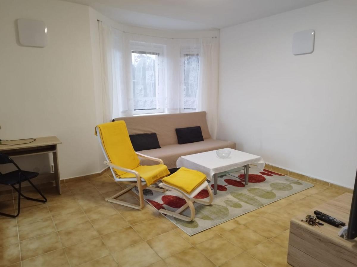 Appartement In Nitra Under The Zobor-Hill Esterno foto